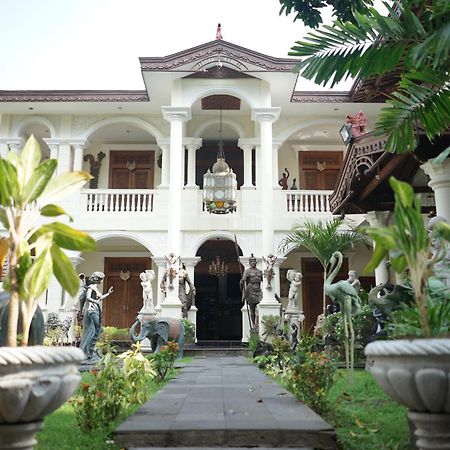 Rumah Pesik Art Heritage Gondowulung 外观 照片