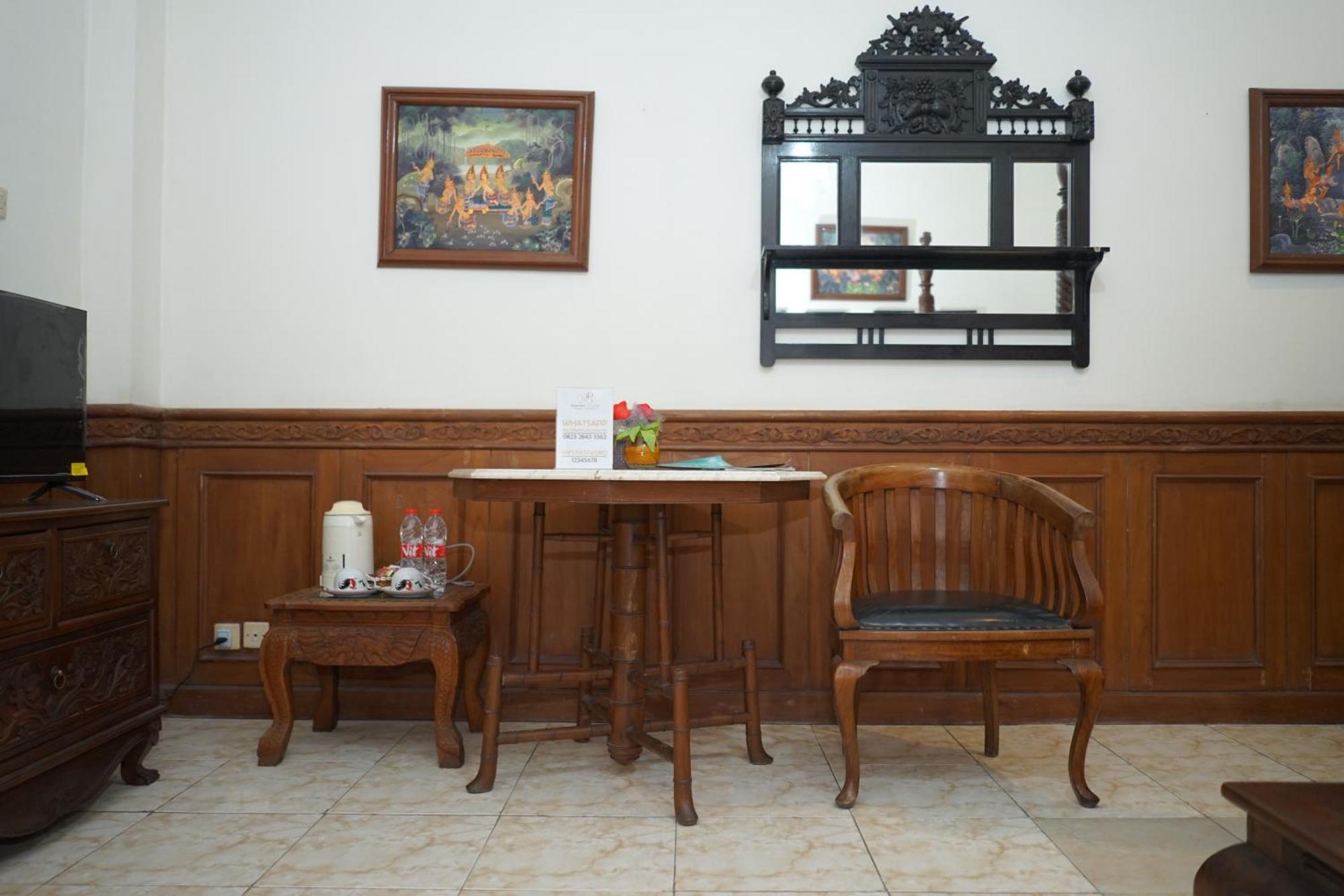 Rumah Pesik Art Heritage Gondowulung 外观 照片