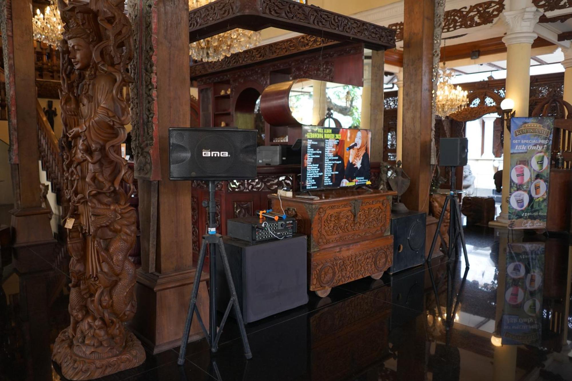 Rumah Pesik Art Heritage Gondowulung 外观 照片